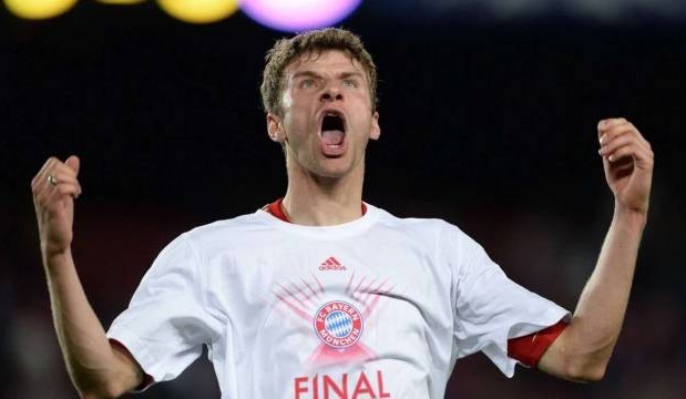 为了赢，你的面相都变了！ 贺希宁在底角用力使相，都快变成布克了