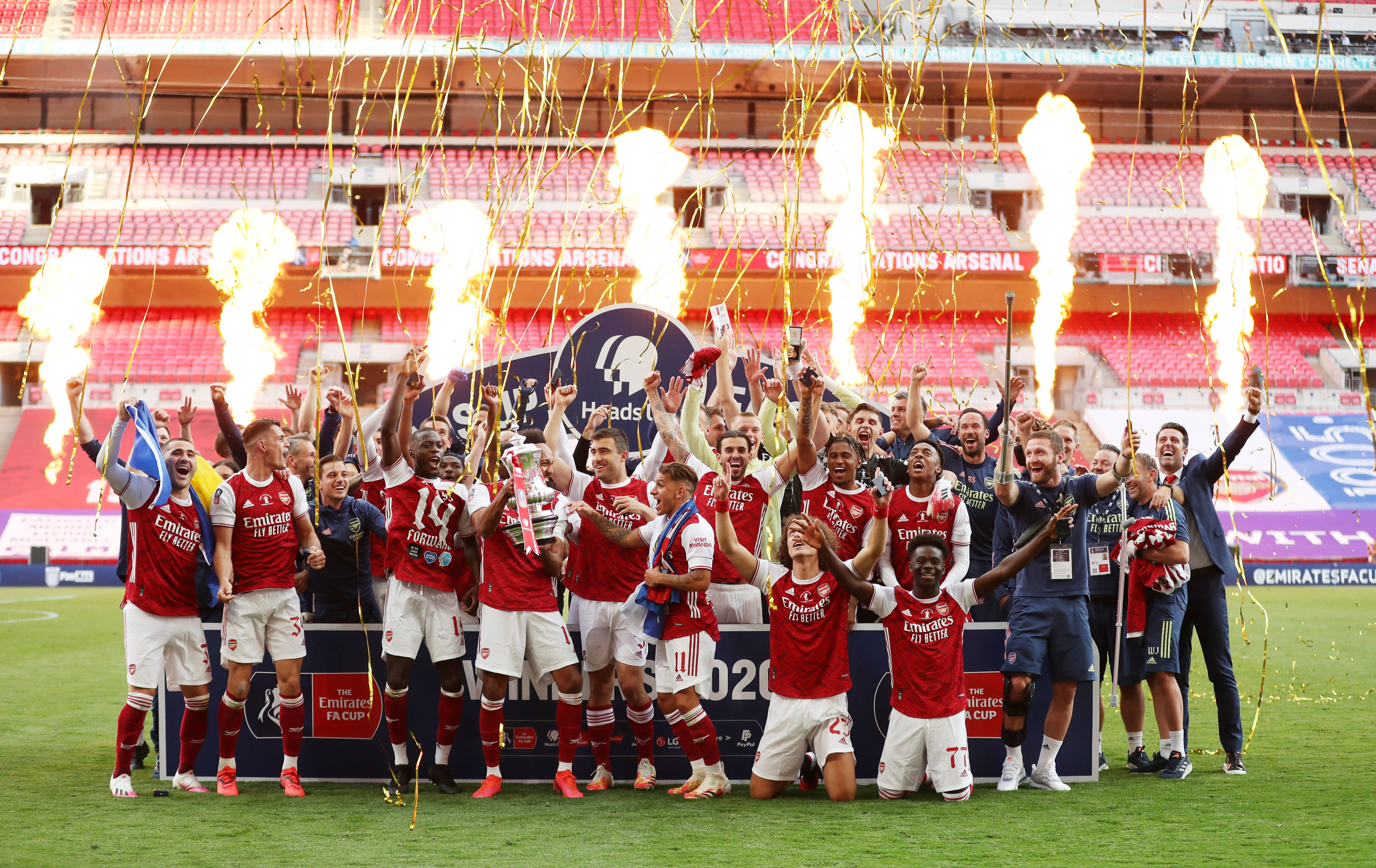 门将关键扑救震惊全场，堪称神扑