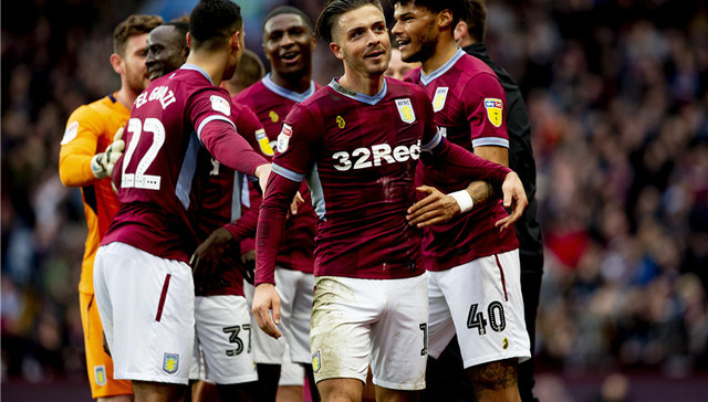 赫拉芬贝赫：我希望能继续和萨拉赫踢球，不知道未来会发生啥