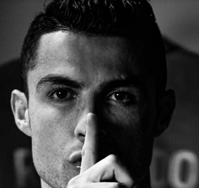 詹姆斯谈对阵独行侠：感受当然不一样，对面都是老队友和教练