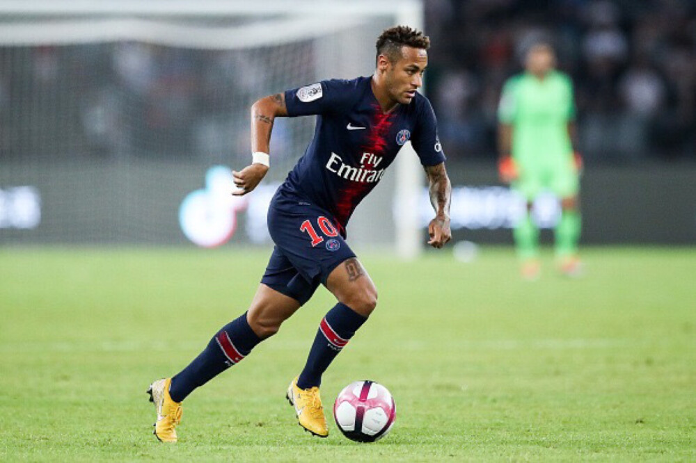 德拉富恩特：我很自豪能执教西班牙，费兰的表现一直很出色（德拉富恩特：执教西班牙让我倍感自豪，费兰状态一如既往出色）