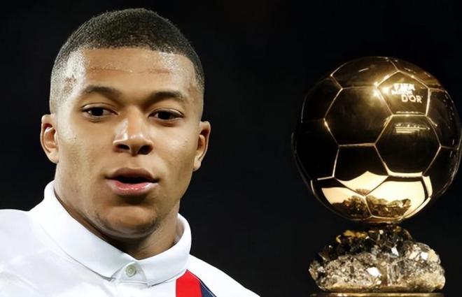 英媒：曼联准备以3000万英镑的价格出售霍伊伦