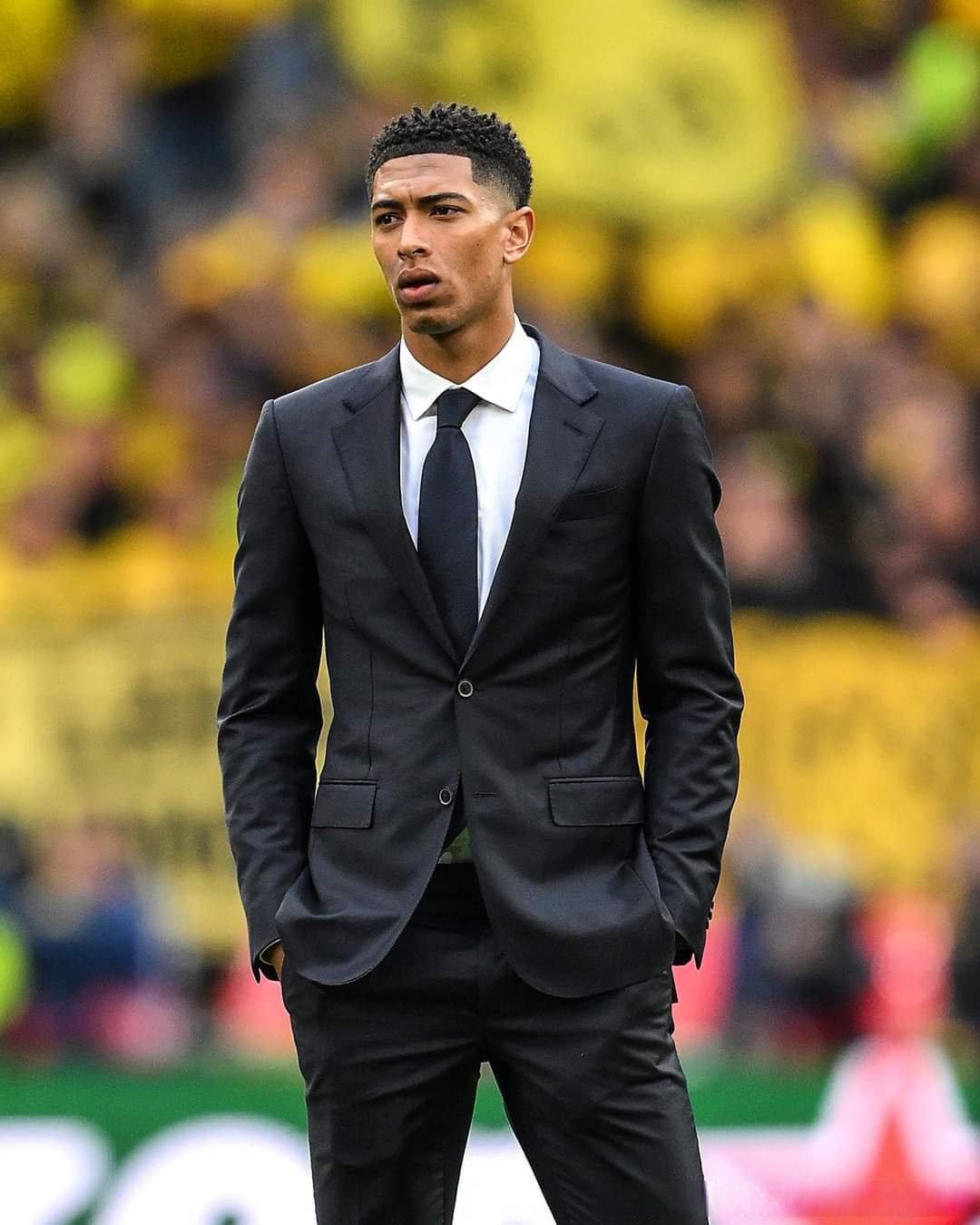 曼联1-1西汉姆联，拉齐奥1-0米兰，英超低谷期持续。