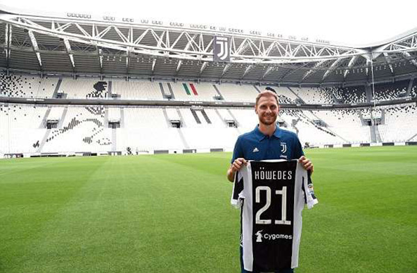 安帅：米利唐踢右后卫表现很好；有些惊讶埃斯特旺的天赋