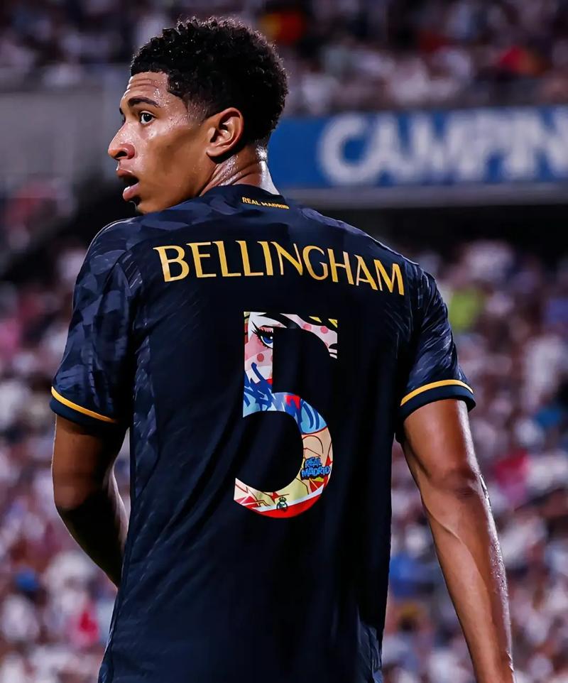 2025年度德甲积分榜：拜仁34场仅1负遥遥领先，勒沃库森第二（2025德甲积分榜：拜仁34战仅负一场领跑，勒沃库森位居次席）