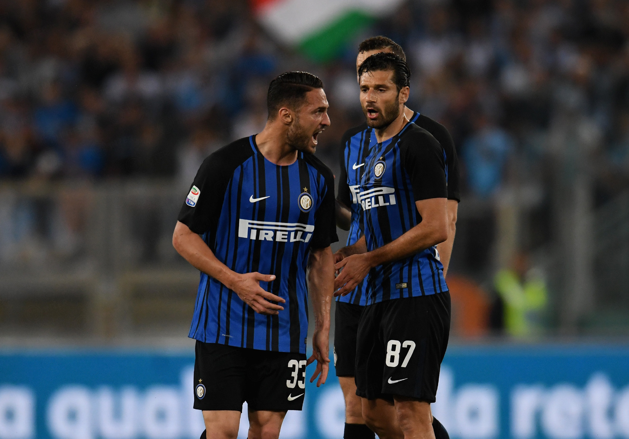 欧冠周最佳球员评选：奥斯梅恩、福登、梅里诺、福布斯