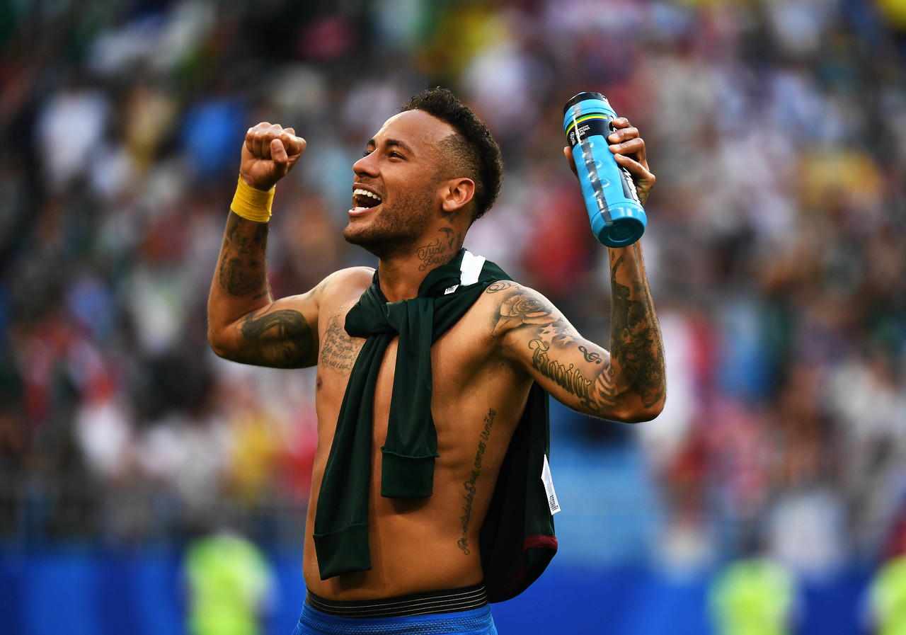 西甲半场：莫雷诺、科斯塔破门，比利亚雷亚尔1-1马略卡（西甲半场：莫雷诺与科斯塔互破门，比利亚雷亚尔暂1-1马略卡）