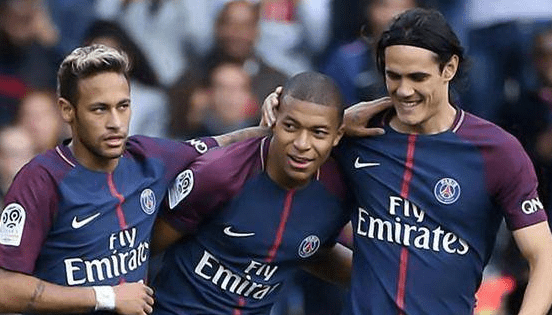 洛杉矶快船负于森林狼，经历逆转五连胜，森林狼展现顽强斗志，快船失误多，火力不足。