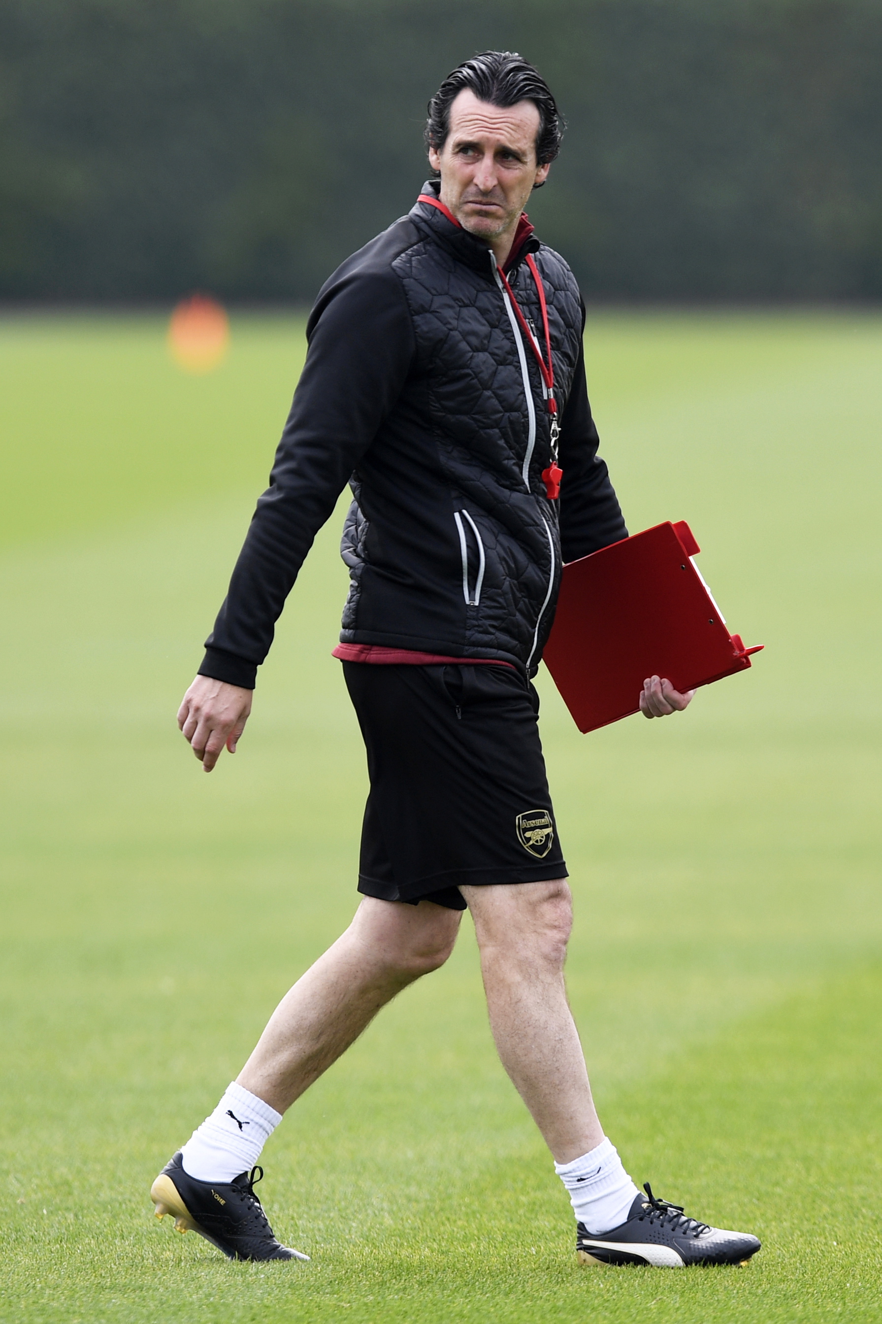 英超豪门又掉链子：3场不胜狂丢7分，争冠形势迅速恶化